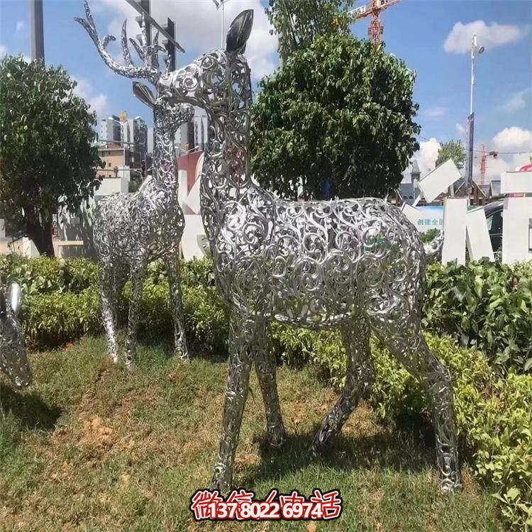 LED梅花鹿雕塑照明，景觀照明設(shè)計體驗