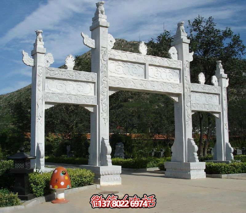 精致園林景觀，漢白玉華表浮雕祥云門樓石牌坊