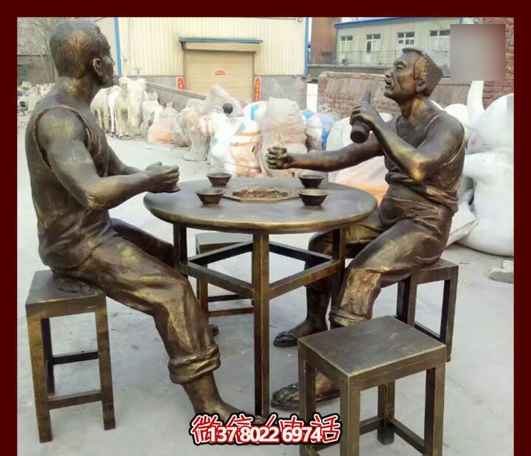 傳承文化，融入雕塑，銅雕人物給你一個(gè)古典的庭院別墅