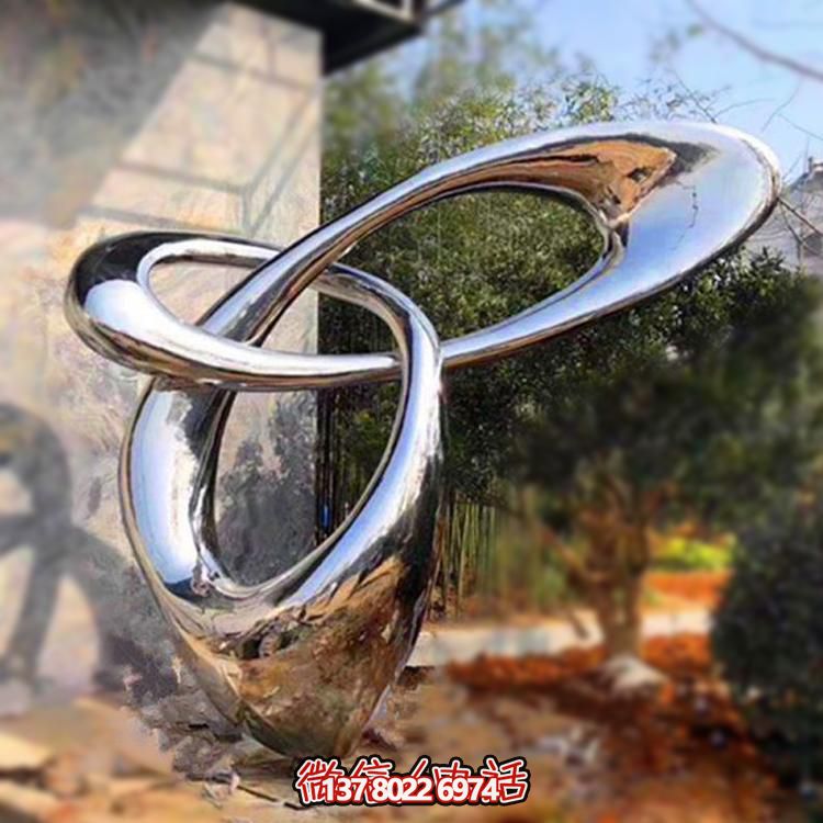 精致不銹鋼圓環(huán)擺件，提升園林景觀美感