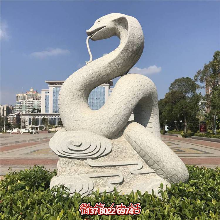傳統(tǒng)風(fēng)格大理石蛇雕塑，擺放于廣場，給您帶來完美視覺享受