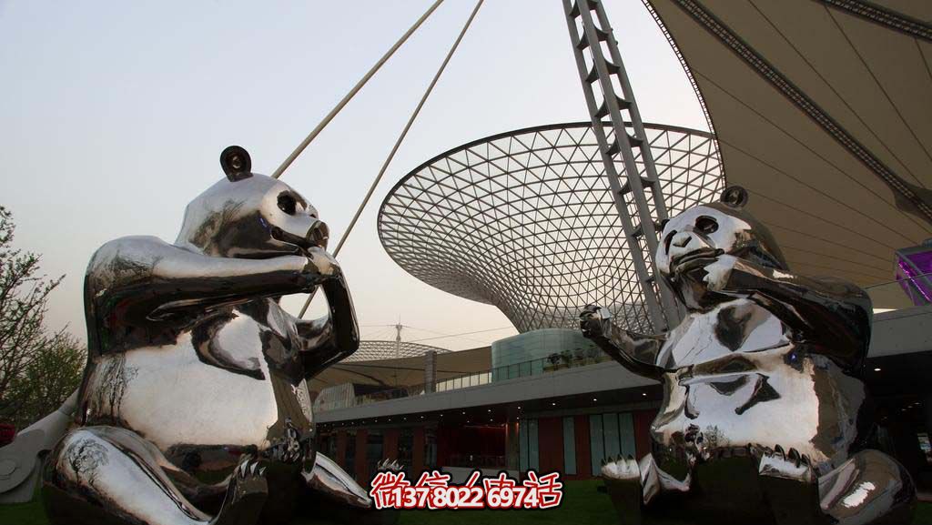 不銹鋼卡通熊貓雕塑，為動物園擺放鏡面裝飾