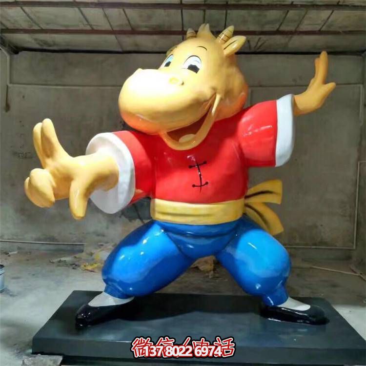 可愛牛雕塑，點綴商業(yè)、戶外和園林景觀