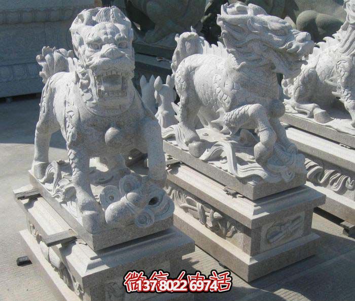 精美大理石石雕麒麟雕塑，一件精致的家居裝點(diǎn)品