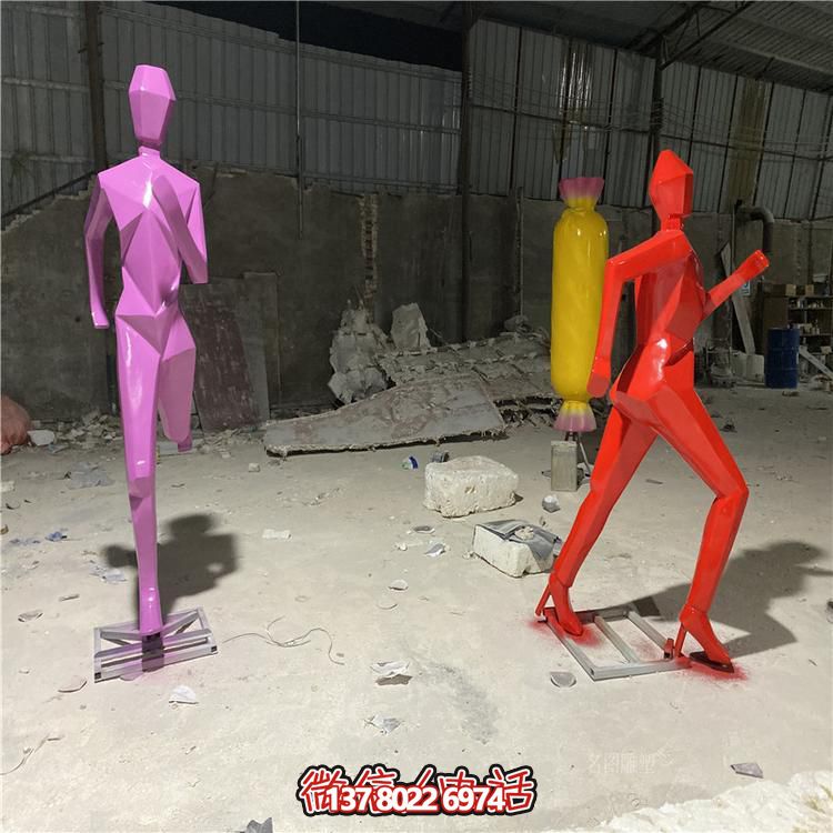 不銹鋼幾何遠(yuǎn)觀景觀擺件，為公園增添動(dòng)感