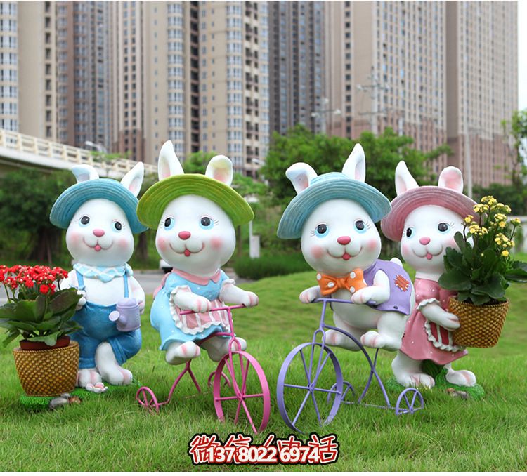 可愛(ài)兔子雕塑，為您的草坪添彩