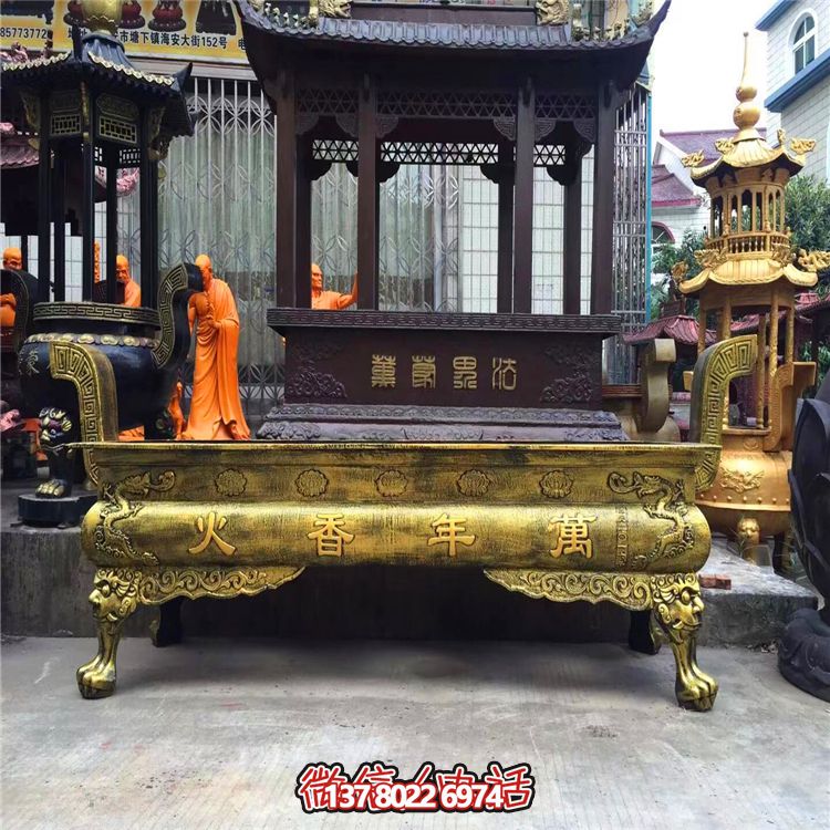 大型純銅鎏金香爐雕塑，為景觀寺廟增添靈性美感