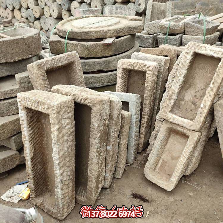 經(jīng)典石雕老石槽，點(diǎn)綴青石園林景觀