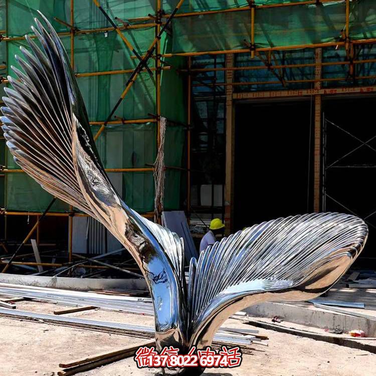 現(xiàn)代風(fēng)格不銹鋼噴泉擺件，創(chuàng)造完美的戶外水景