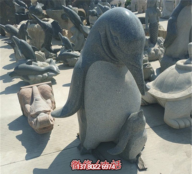 企鵝雕塑，讓公園更加精彩