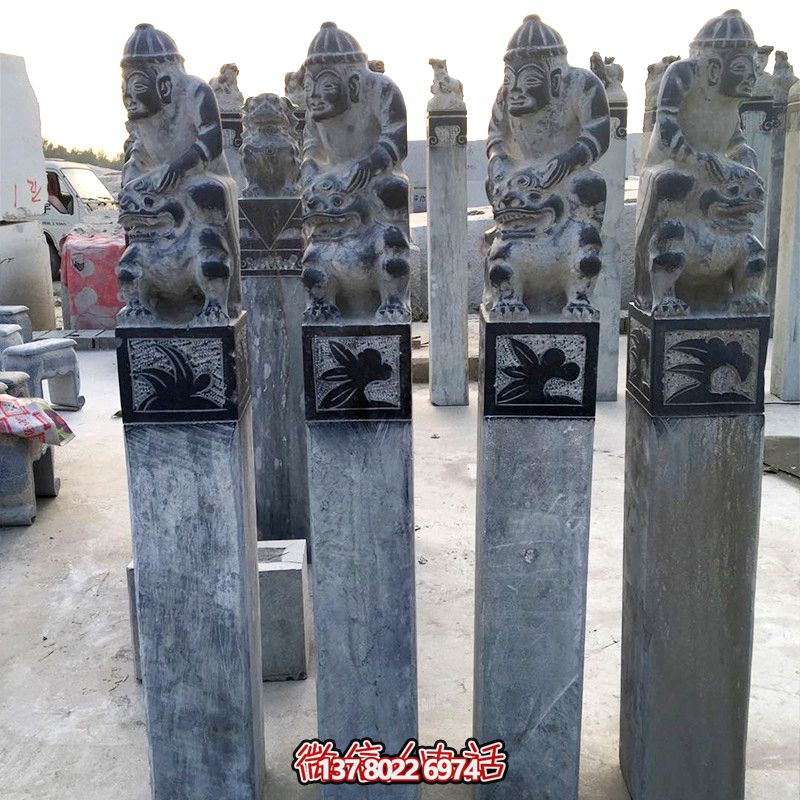 精美絕倫的拴馬柱擺件，裝飾你的庭院門口