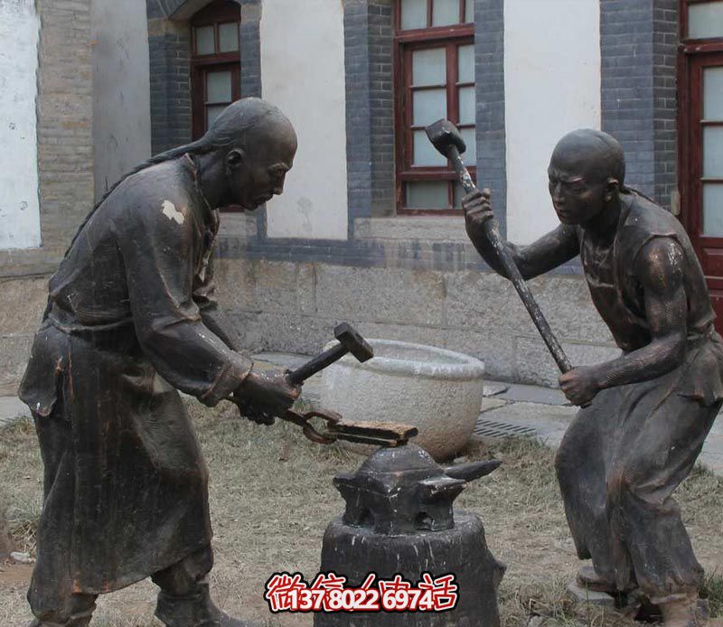 古人鑄造青銅雕塑，景觀美化擺放