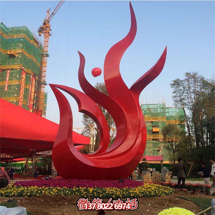 精美不銹鋼鳳凰雕塑，點(diǎn)綴精致小區(qū)、別墅環(huán)境