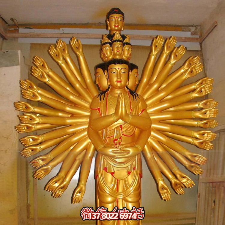 鎏金千手觀音大型雕塑，精美絕倫，醉人心魄