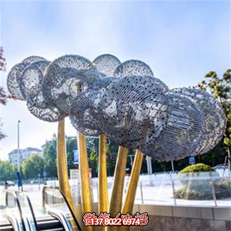 不銹鋼雕塑，點(diǎn)綴城市地標(biāo)，為建筑、園林、廣場(chǎng)、景觀增添獨(dú)特魅力