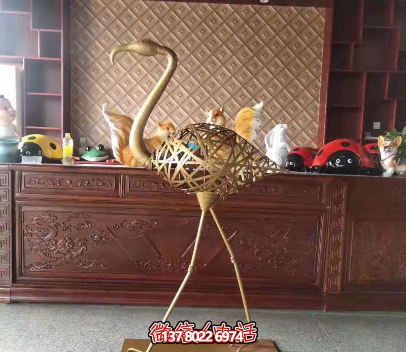 不銹鋼拋光火烈鳥(niǎo)雕塑