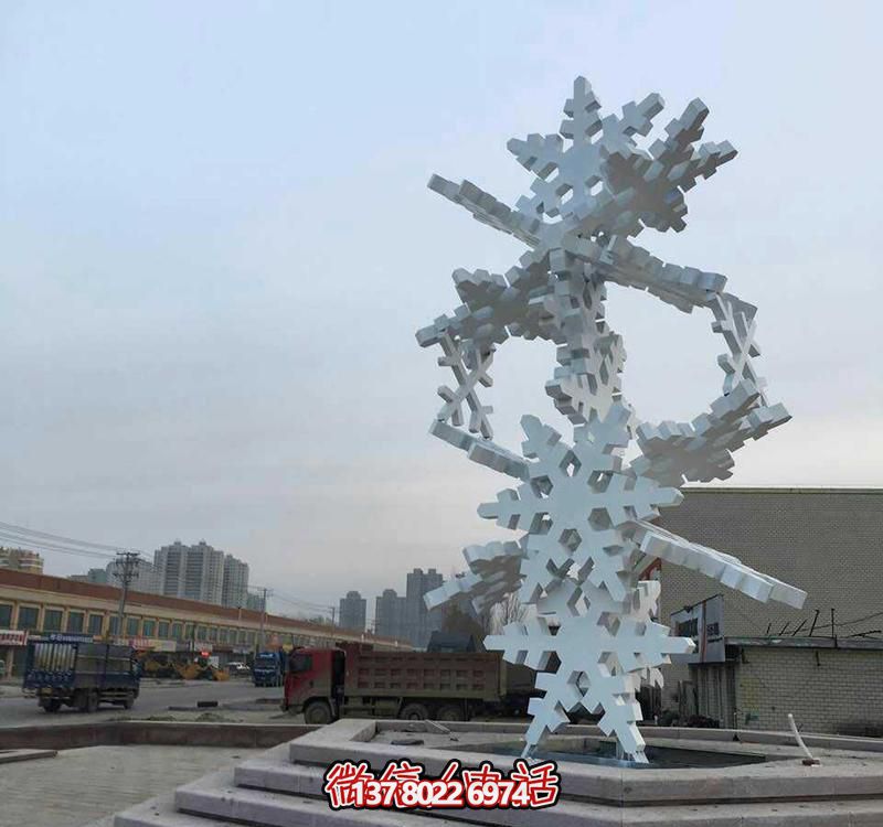 現(xiàn)代不銹鋼雕塑景觀樹(shù)，點(diǎn)亮城市花園