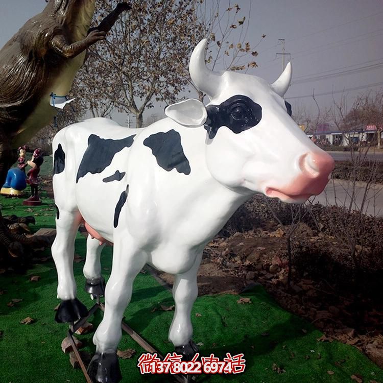 玻璃鋼制仿真奶牛擺件，裝點(diǎn)你的戶外農(nóng)場(chǎng)