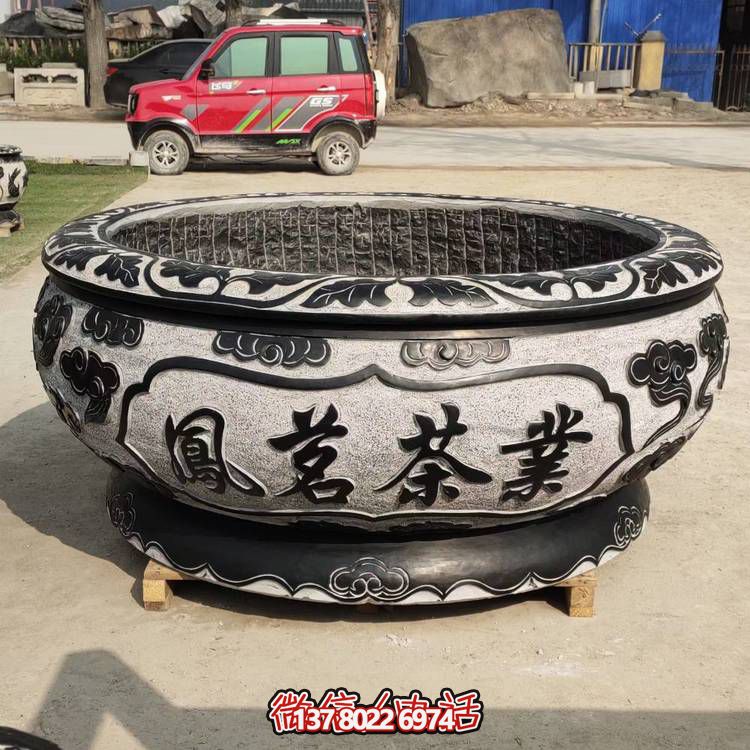 仿古青石荷花水缸，配合庭院戶外，點(diǎn)綴人間養(yǎng)魚(yú)園