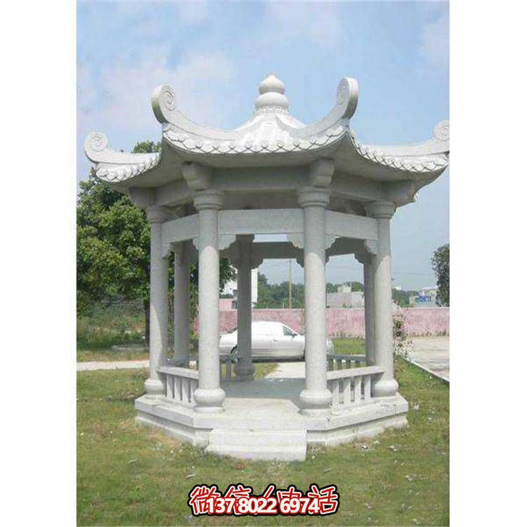 精美石雕涼亭，為公園添彩