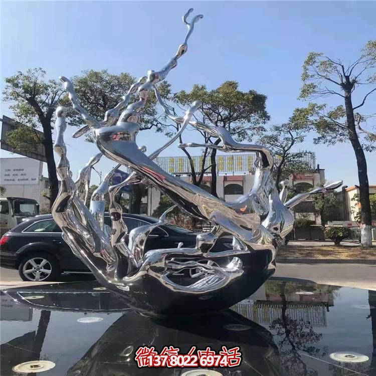 大型景觀擺件鏡面不銹鋼抽象發(fā)光鏤空雕塑