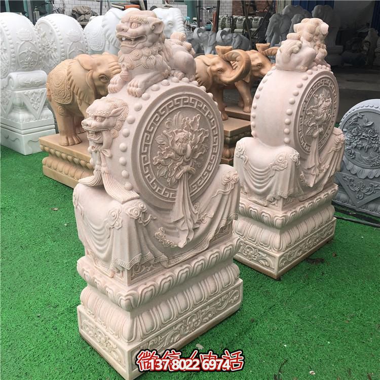 晚霞紅浮雕牡丹花紋小獅子別墅門(mén)前一對(duì)鎮(zhèn)宅招財(cái)抱鼓石